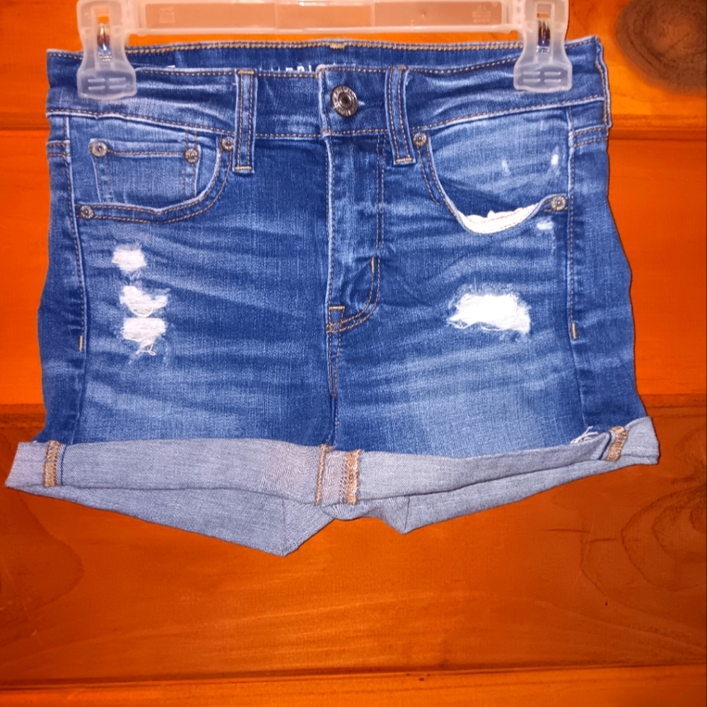 American eagle mid rise Jean shorts